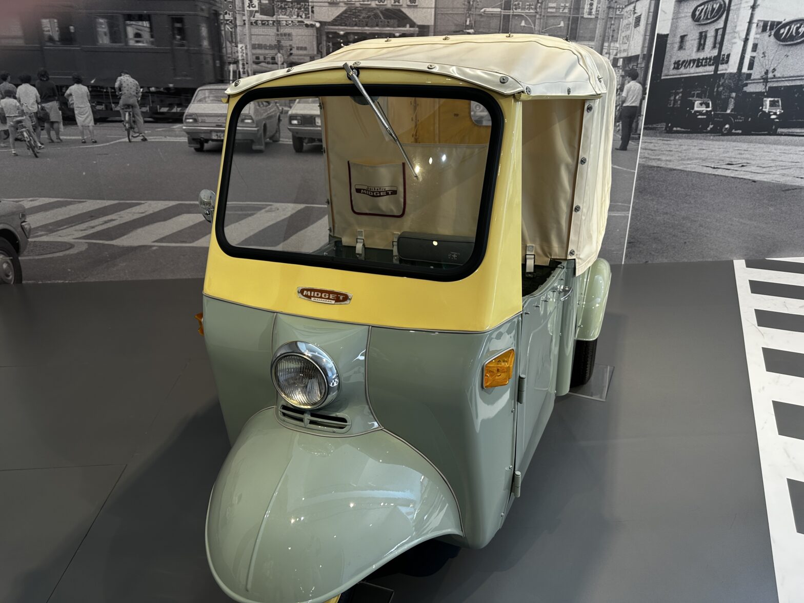 1959 Daihatsu Midget Type DSA - Japanese Car Fanatic